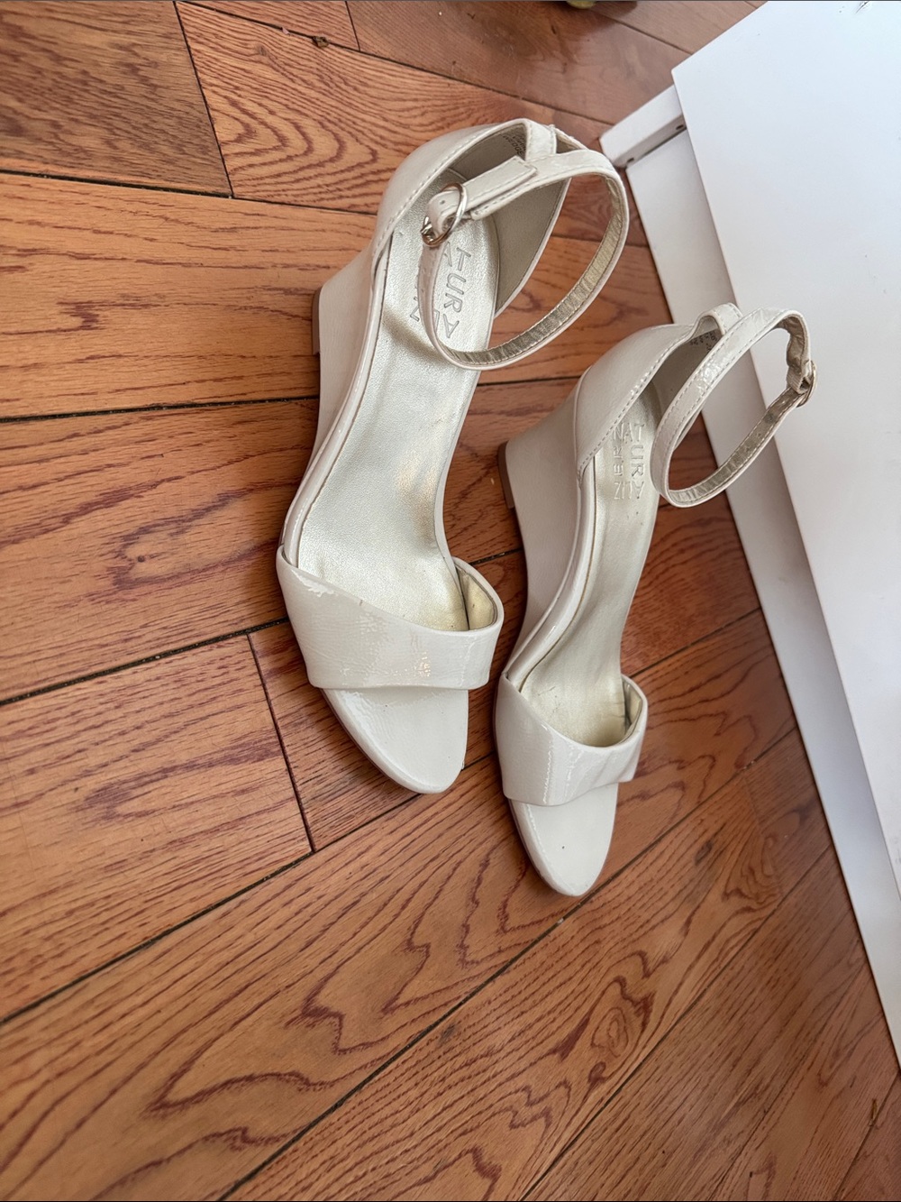 Naturalizer Vera wedge Women’s Ankle-Strap Wedge Sandals in Cream